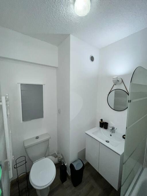 Appartement Moderne & Chaleureux Greoux-les-Bains ภายนอก รูปภาพ